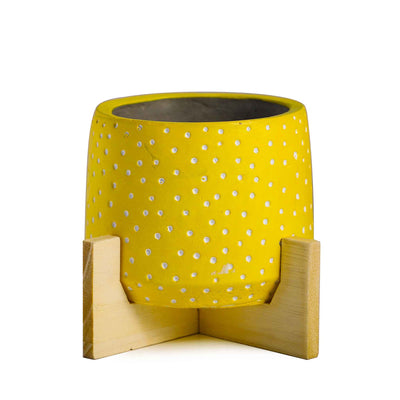 Spotty Pot with Wood Legs