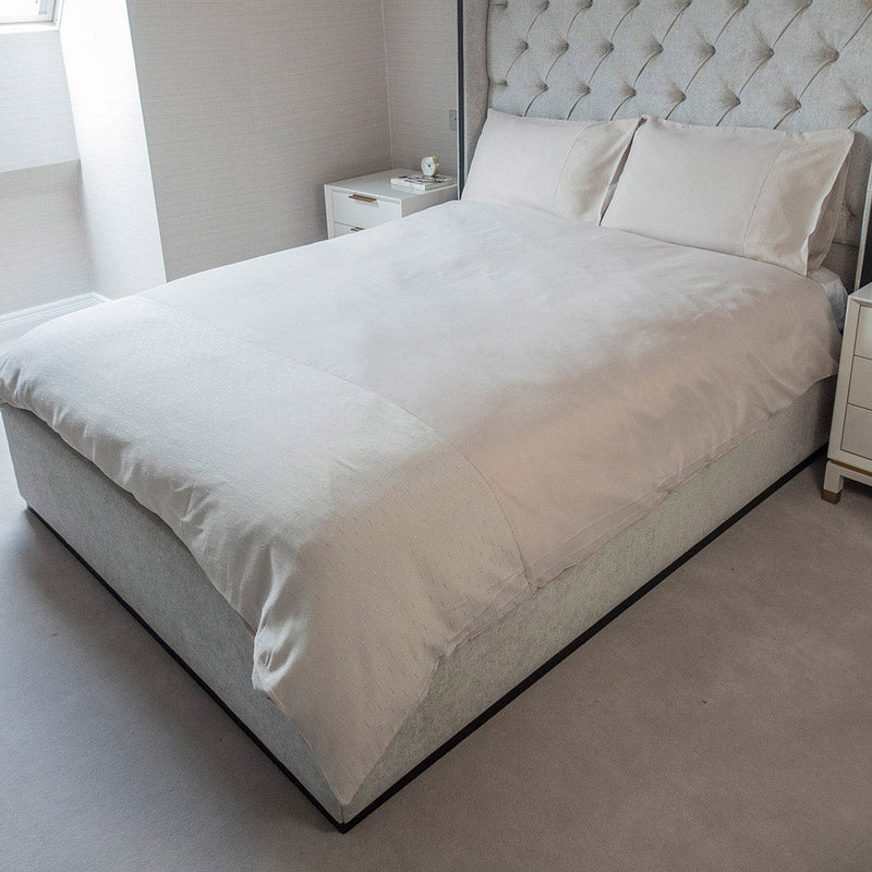 Dotted Jacquard Panel Duvet Set King Size