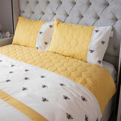 Embroidery Bee Duvet Set 3PCS Double Size