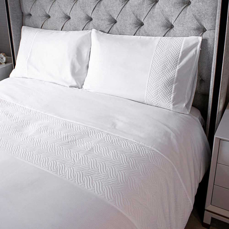 Pinsonic White Duvet Set 3PCS Double Size