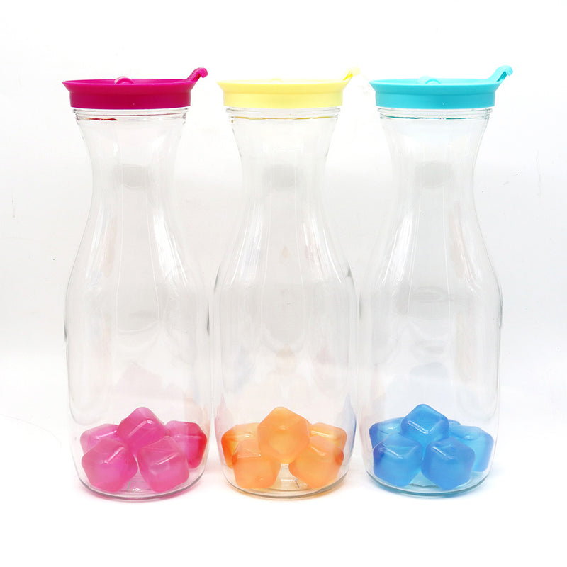 1L Plastic Carafe with Ice Cubes