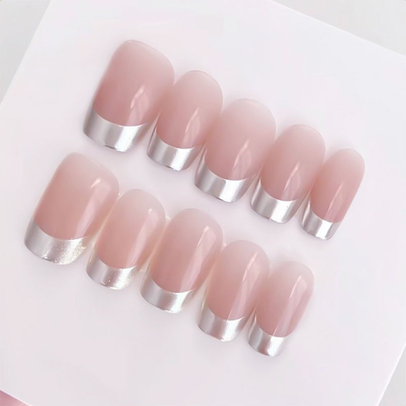 Lingering Glow Press-on Nails (Medium Colfin)