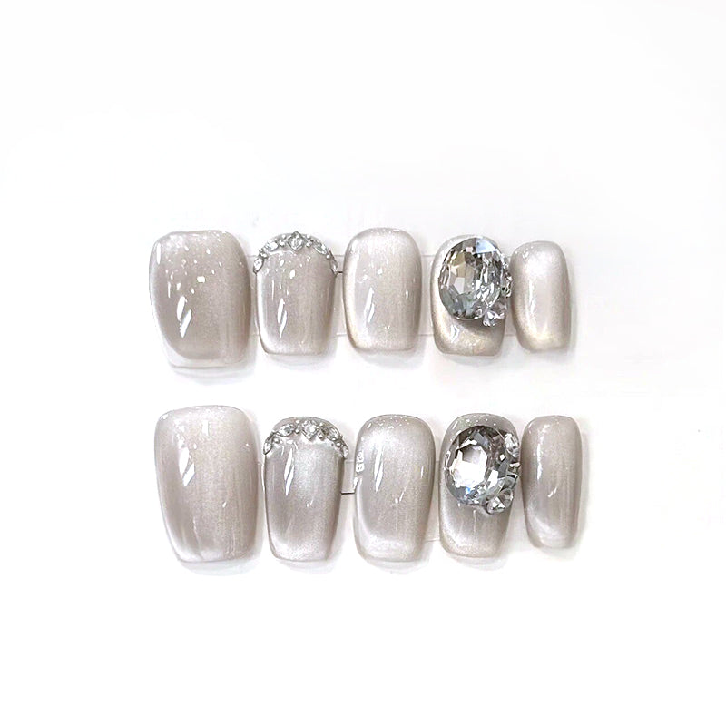 Afternoon Fragrance White Cat Eye With Dazzling Diamond Press on Nails